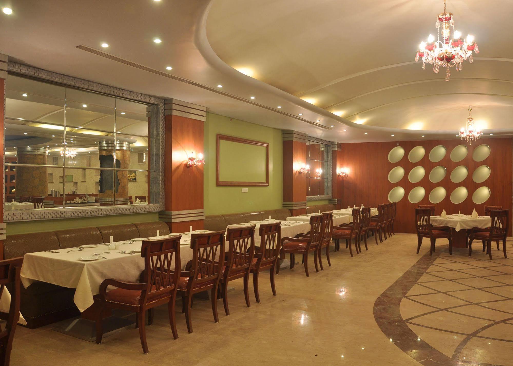 Hotel Babylon Inn Rāipur Eksteriør billede